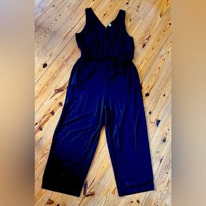 Old Navy Black V-Neck Jumpsuit Size XXL